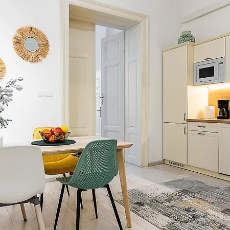 Apartment Center Mlynska With Private Parking *