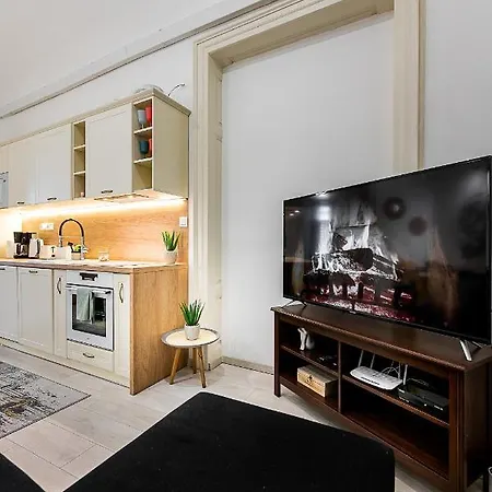 Center Mlynska With Private Parking Apartment Kosice