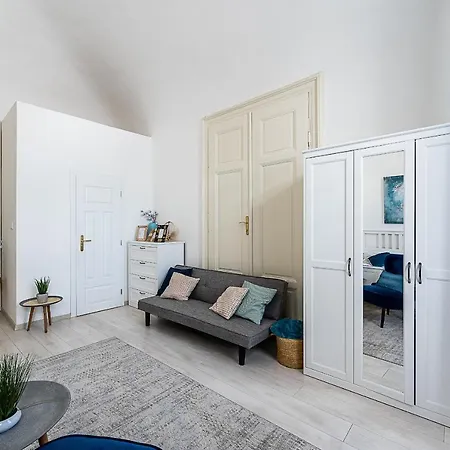 Apartment Mlynska Center With Private Parking