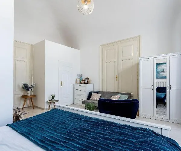 Mlynska Center With Private Parking Appartement