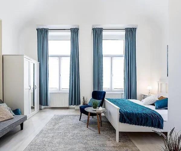 Mlynska Center With Private Parking Appartement